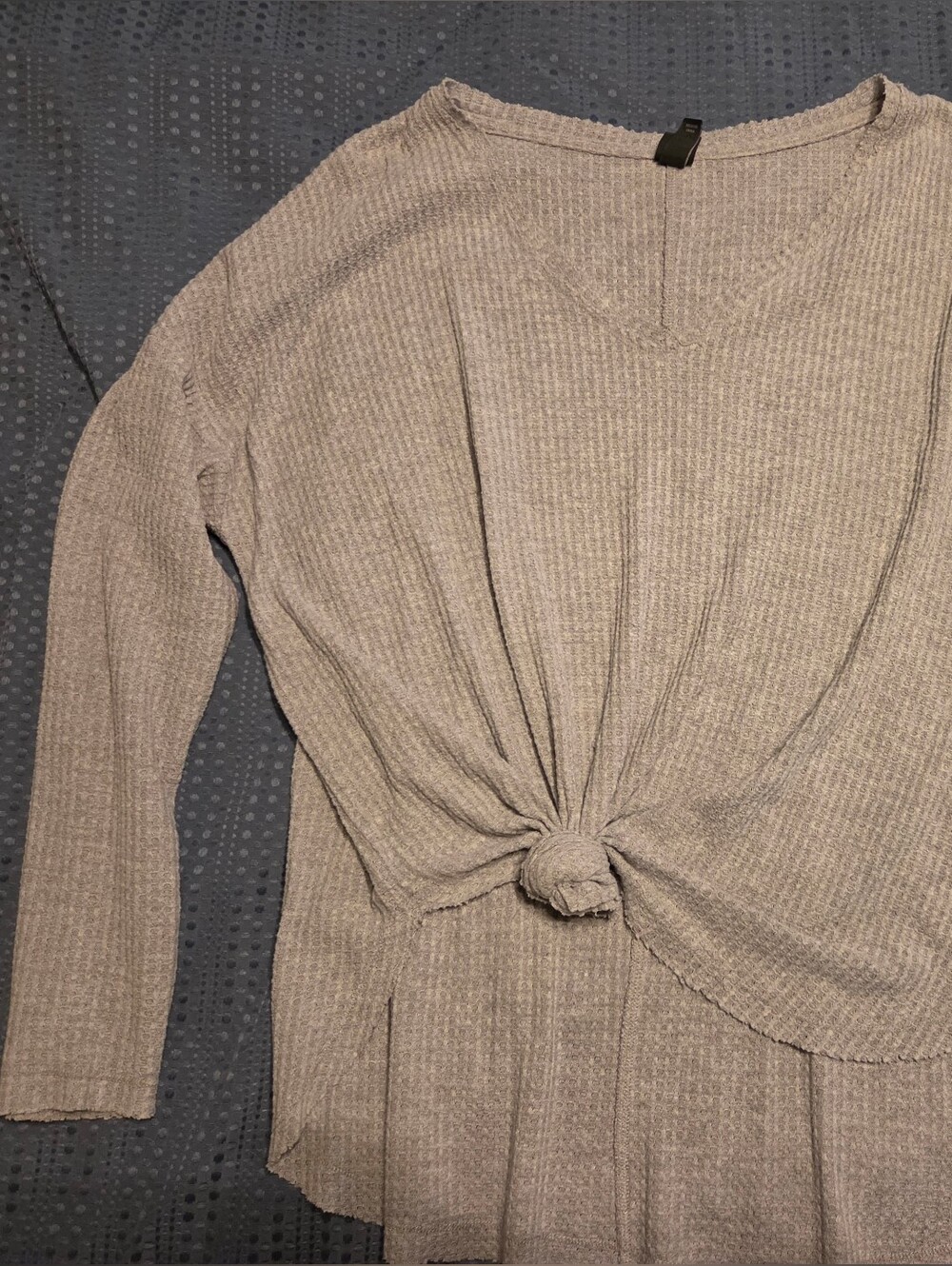 Knot Front Ribbed Long Sleeve Sweater - Heather Grey